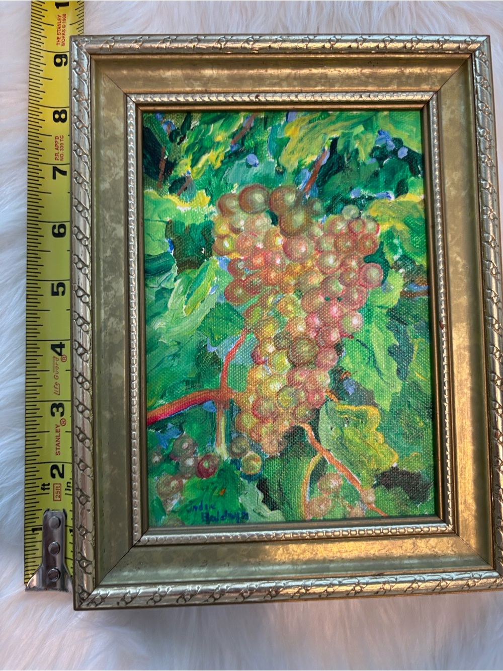 Vibrant Grapevine Oil Painting in Green and Gold Tones